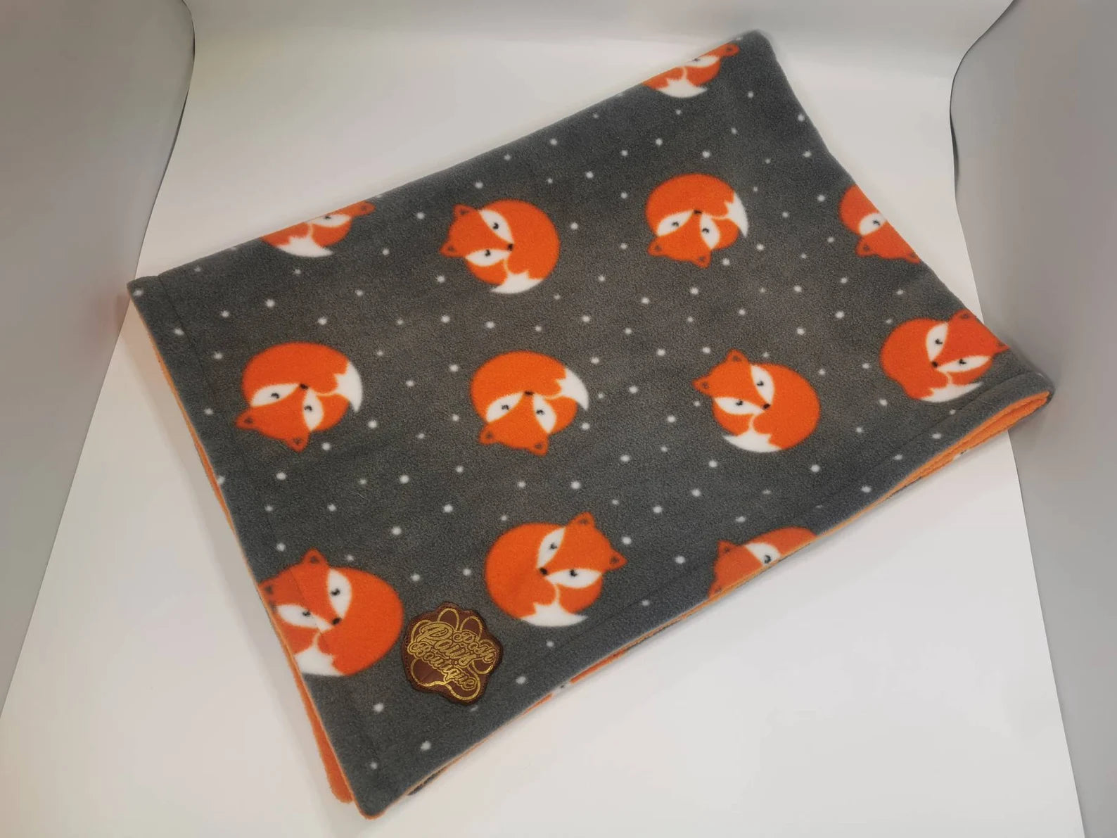 Pet fleece reversible blankets - grey fox & orange