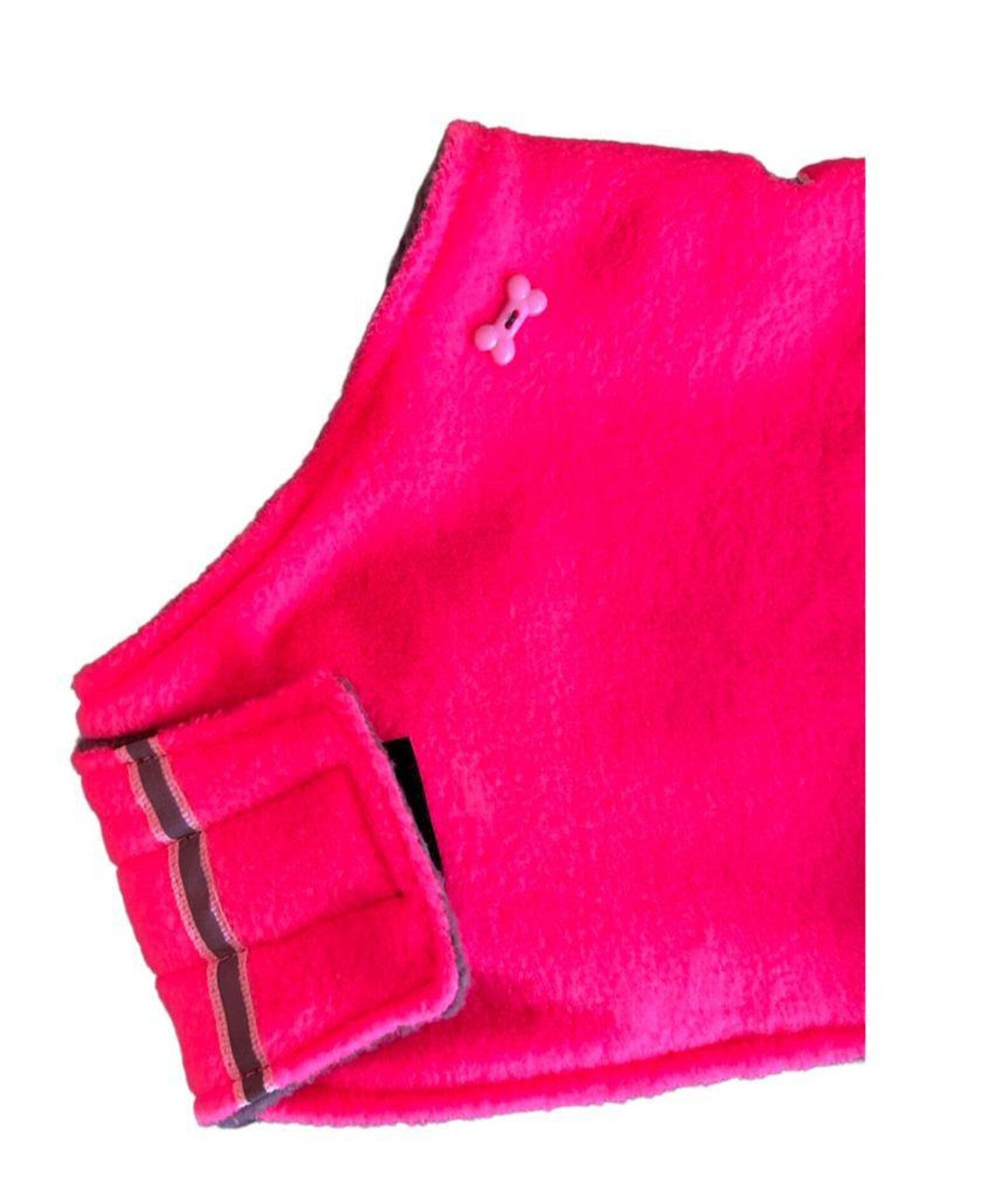 Florescent pink hi vis made to measure fleece dog coat with harness hole